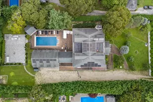 33A Newtown Rd, Hampton Bays, NY 11946 - Photo 47