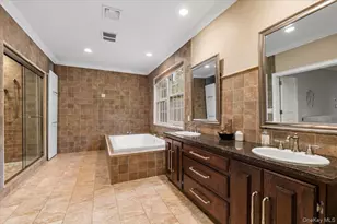 33A Newtown Rd, Hampton Bays, NY 11946 - Photo 19
