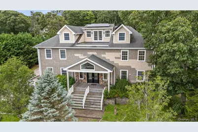 33A Newtown Road, Hampton Bays, NY 11946 - Photo 3
