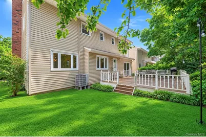 5 Cathy Lane, Great Neck, NY 11024 - Photo 29