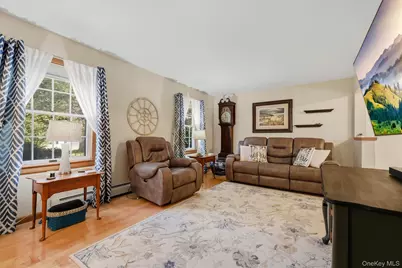413 Sepasco Center Street, Rhinebeck, NY 12572 - Photo 9