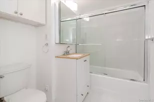 235 W Park Ave, Long Beach, NY 11561 - Photo 11