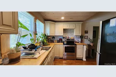 56 Cranberry Drive, Mastic Beach, NY 11951 - Photo 15