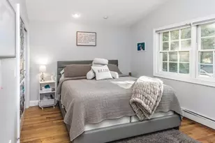 260 W 20th St, Deer Park, NY 11729 - Photo 13
