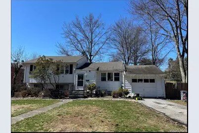 182 N Middletown Road, Pearl River, NY 10965 - Photo 1