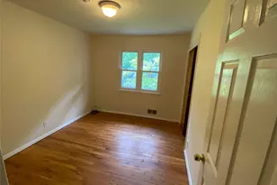 182 N Middletown Rd, Pearl River, NY 10965 - Photo 3