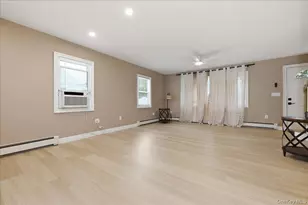 828 Bruce Dr, Wantagh, NY 11793 - Photo 5