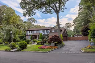 1 Jason Ct, Dix Hills, NY 11746 - Photo 49