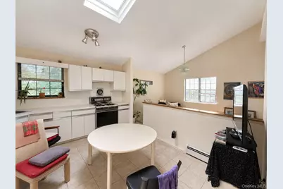 7 Roberts Lane, Cedarhurst, NY 11516 - Photo 11