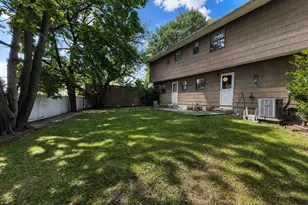 7 Roberts Ln, Cedarhurst, NY 11516 - Photo 3