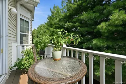 281 Spring Drive, East Meadow, NY 11554 - Photo 23