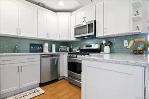281 Spring Dr, East Meadow, NY 11554 - Photo 7