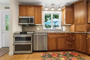 46 Truesdale Lake Dr, South Salem, NY 10590 - Photo 9