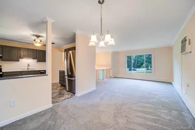 60 Sutton Park Road, Poughkeepsie, NY 12603 - Photo 11