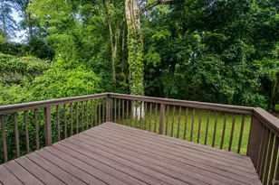 60 Sutton Park Rd, Poughkeepsie, NY 12603 - Photo 25