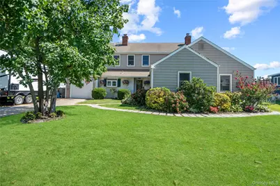73 Maple Avenue, Bay Shore, NY 11706 - Photo 1