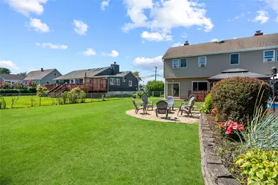 73 Maple Avenue, Bay Shore, NY 11706 - Photo 41