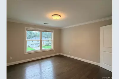 28 E Fern Dr, Jericho, NY 11753 - Photo 13