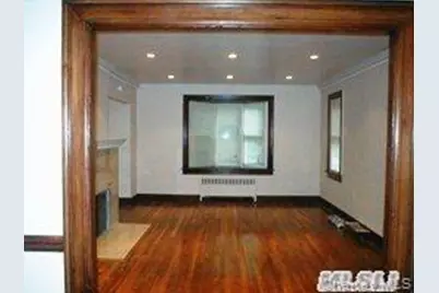 59 Essex Road, Great Neck, NY 11023 - Photo 7