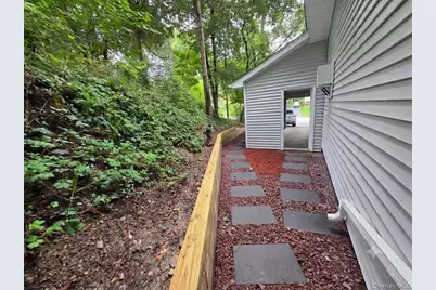 80 Colburn Drive, Poughkeepsie, NY 12603 - Photo 45