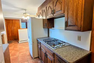 80 Colburn Dr, Poughkeepsie, NY 12603 - Photo 15