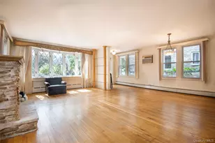 916 Hollywood Ave, Bronx, NY 10465 - Photo 5