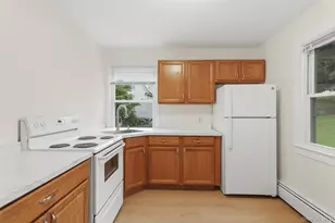 342 Stanley Ave, Mamaroneck, NY 10543 - Photo 3