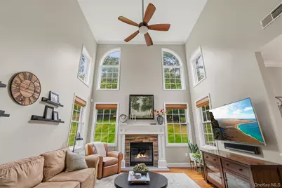 54 Ridgemont Drive, Hopewell Junction, NY 12533 - Photo 9
