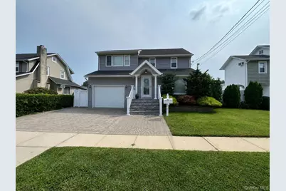 607 Nassau Street, Bellmore, NY 11710 - Photo 1