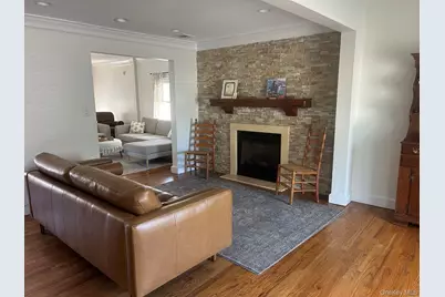 607 Nassau Street, Bellmore, NY 11710 - Photo 15