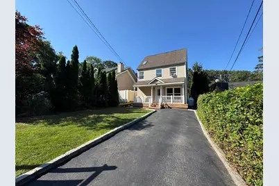 98 Magnolia Drive, Rocky Point, NY 11778 - Photo 11