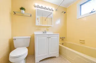 105 Vermont St, Long Beach, NY 11561 - Photo 7