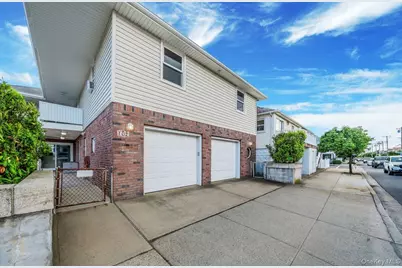 105 Vermont Street #Upper, Long Beach, NY 11561 - Photo 1
