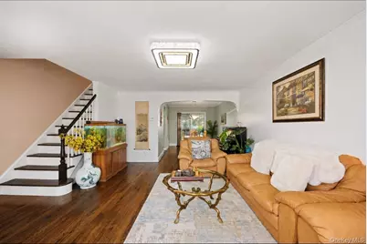 75-31 Furmanville Avenue, Middle Village, NY 11379 - Photo 3