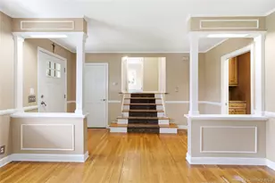 4 Honey Ln W, Miller Place, NY 11764 - Photo 11