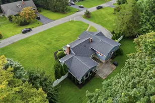 4 Honey Ln W, Miller Place, NY 11764 - Photo 5