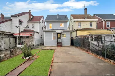 8631 131st Street, Richmond Hill, NY 11418 - Photo 29