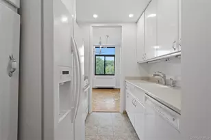 35 N Chatsworth Ave, Larchmont, NY 10538 - Photo 9