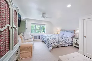 3 Crestwood Pl, Great Neck, NY 11024 - Photo 15