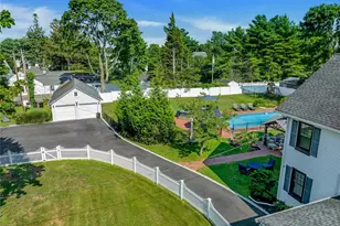 75 S Penataquit Ave, Bay Shore, NY 11706 - Photo 45