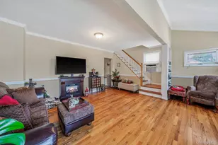 426 Midwood Ave, Bellmore, NY 11710 - Photo 13