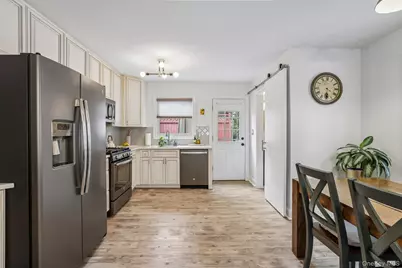 7 Center Street #A, Suffern, NY 10901 - Photo 9