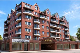 41-05 College Point Blvd, Flushing, NY 11355 - Photo 11