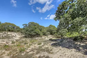 18 Cliff Rd, Amagansett, NY 11930 - Photo 23