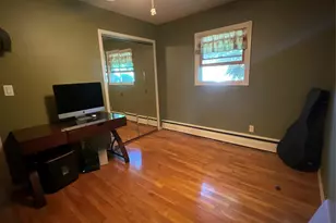28 Pleasant Ave, Farmingdale, NY 11735 - Photo 15