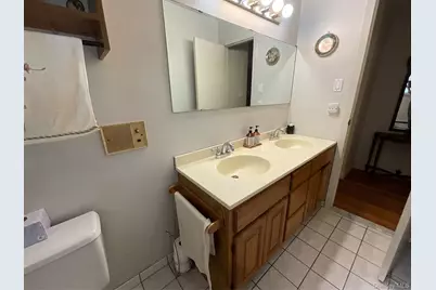 28 Pleasant Avenue, Farmingdale, NY 11735 - Photo 17