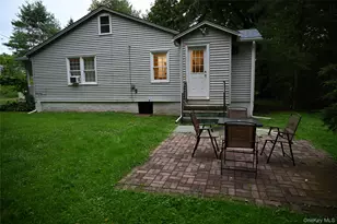 37 Shady Creek Rd, Pleasant Valley, NY 12569 - Photo 13