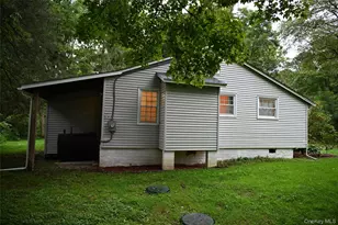 37 Shady Creek Rd, Pleasant Valley, NY 12569 - Photo 17
