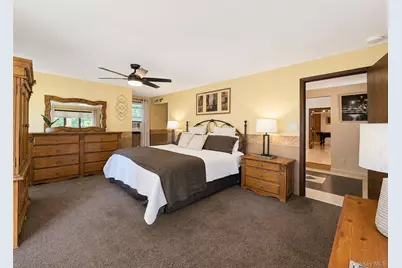57 Wellington Road, Middle Island, NY 11953 - Photo 21