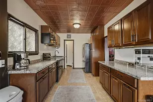 313 Depew St, Peekskill, NY 10566 - Photo 11